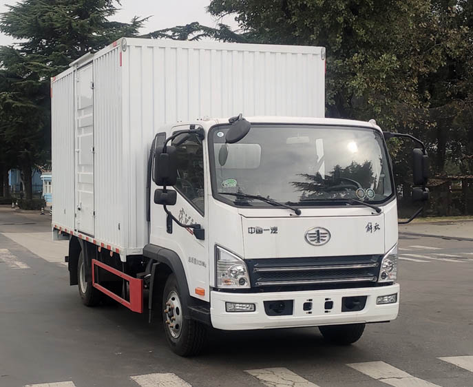 解放牌CA5110XXYP40K59L2E6A85廂式運(yùn)輸車公告圖片