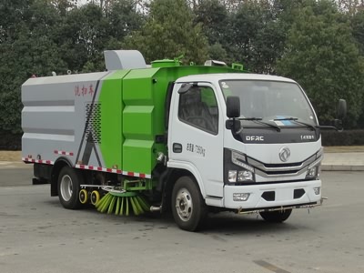 新東日牌YZR5070TXSE6洗掃車公告圖片