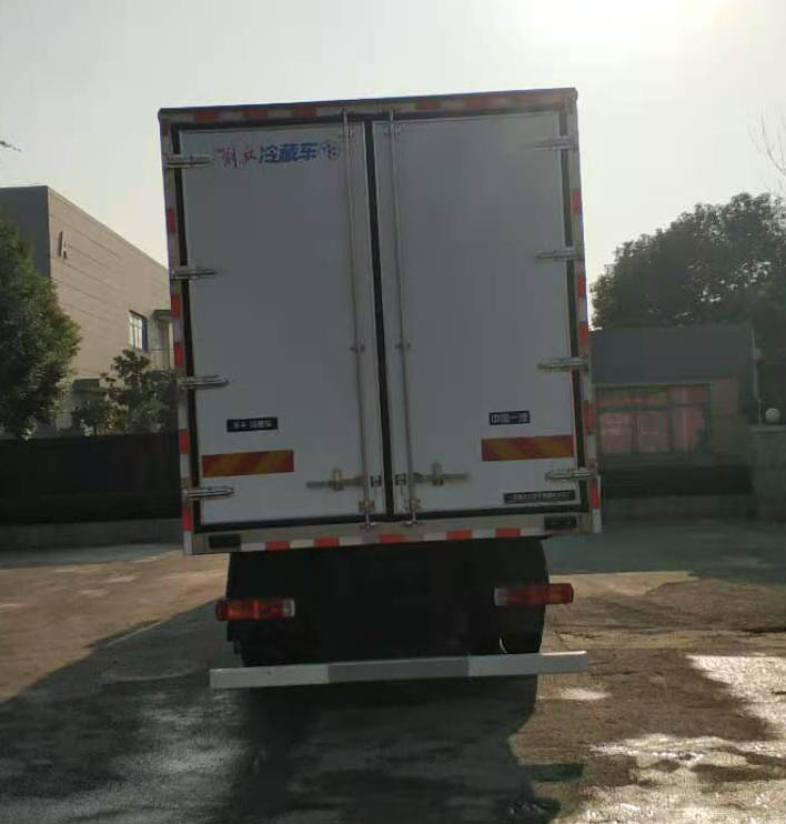解放牌CA5250XLCP26K2L7T3E6A80冷藏車(chē)公告圖片