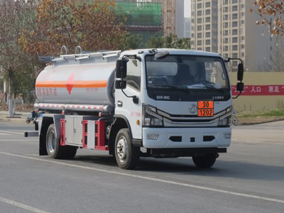 新東日牌YZR5125GJYE6加油車公告圖片