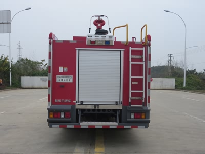 新東日牌YZR5100GXFSG30/Q6水罐消防車公告圖片