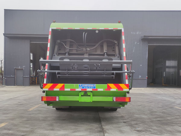 程力威牌CLW5251ZYSD6壓縮式垃圾車公告圖片