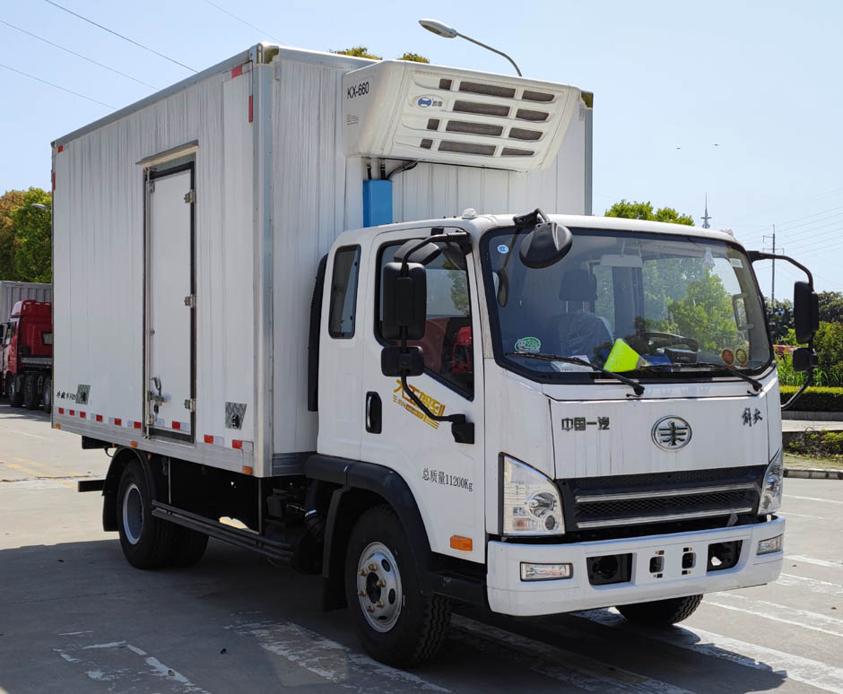 解放牌CA5110XLCP40K59L2E6A84冷藏車公告圖片
