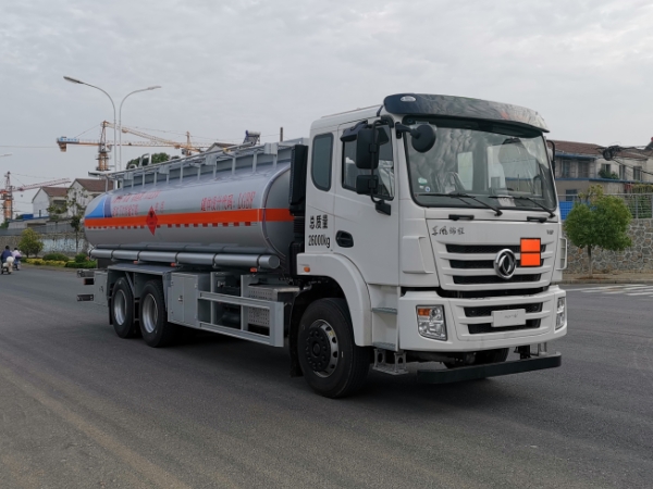 歐曼牌HFV5260GRYEQ6易燃液體罐式運(yùn)輸車公告圖片