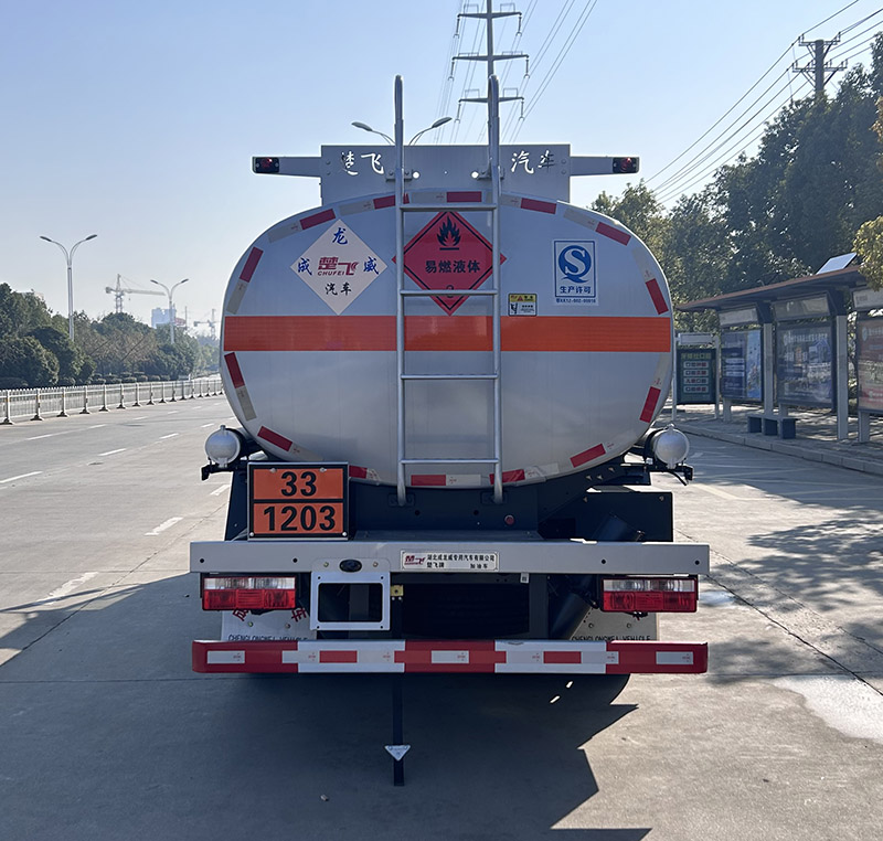 楚飛牌CLQ5125GJY6C加油車公告圖片