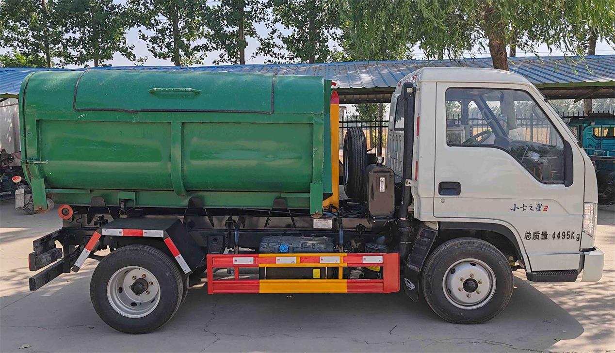 東風(fēng)牌SE5040ZXXH6車廂可卸式垃圾車公告圖片