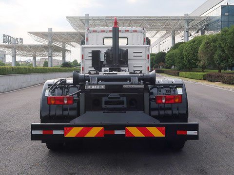 中聯(lián)牌ZBH5321ZXXETBEV純電動車廂可卸式垃圾車公告圖片