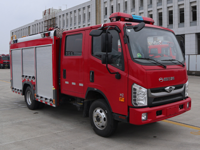 新東日牌YZR5070GXFSG25/B6A水罐消防車公告圖片