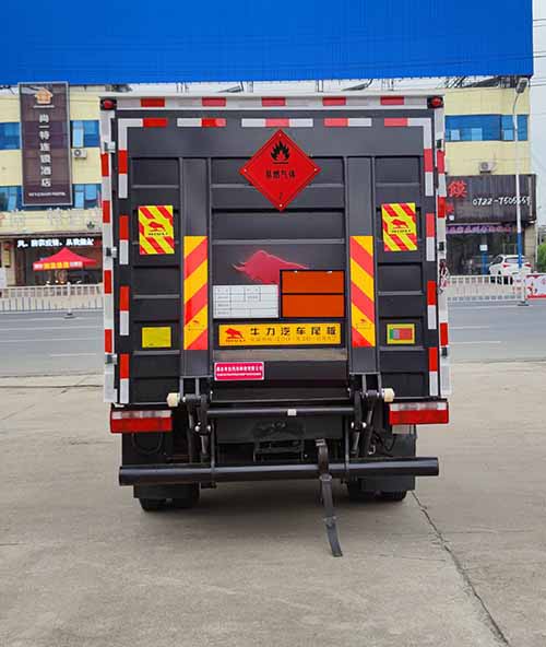 專力牌ZLC5040XRQC6易燃?xì)怏w廂式運(yùn)輸車公告圖片