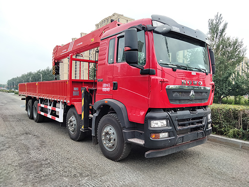 昱明威牌YMW5311JSQZ6隨車起重運(yùn)輸車公告圖片