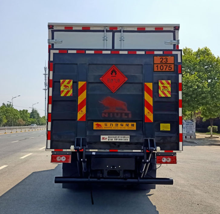 楚飛牌CLQ5121XRQ6BJ易燃?xì)怏w廂式運(yùn)輸車公告圖片