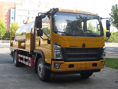 新東日牌YZR5127GLQZ6瀝青灑布車公告圖片