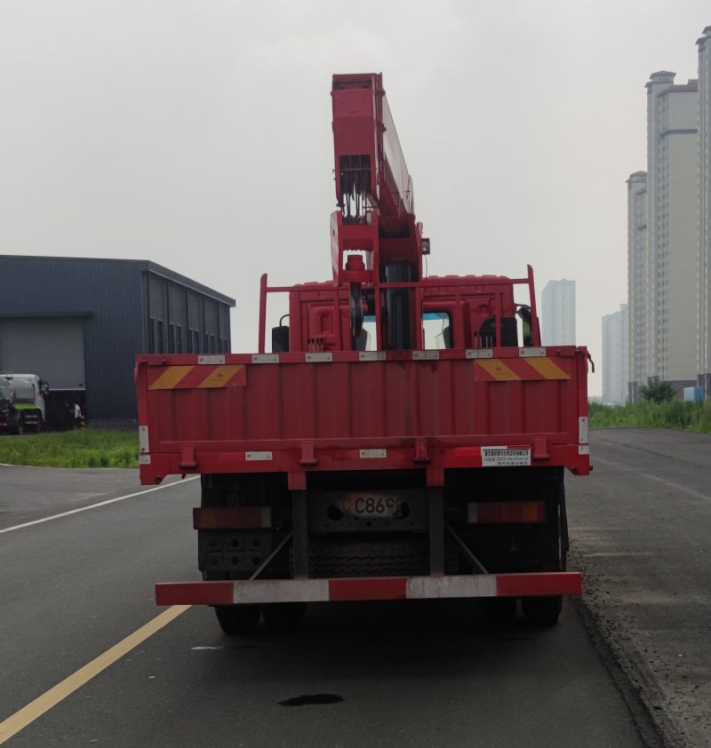 長(zhǎng)興德龍牌ZZZ5186JSQEQ6隨車起重運(yùn)輸車公告圖片