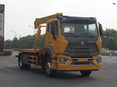 新東日牌YZR5182TQZZ6清障車公告圖片
