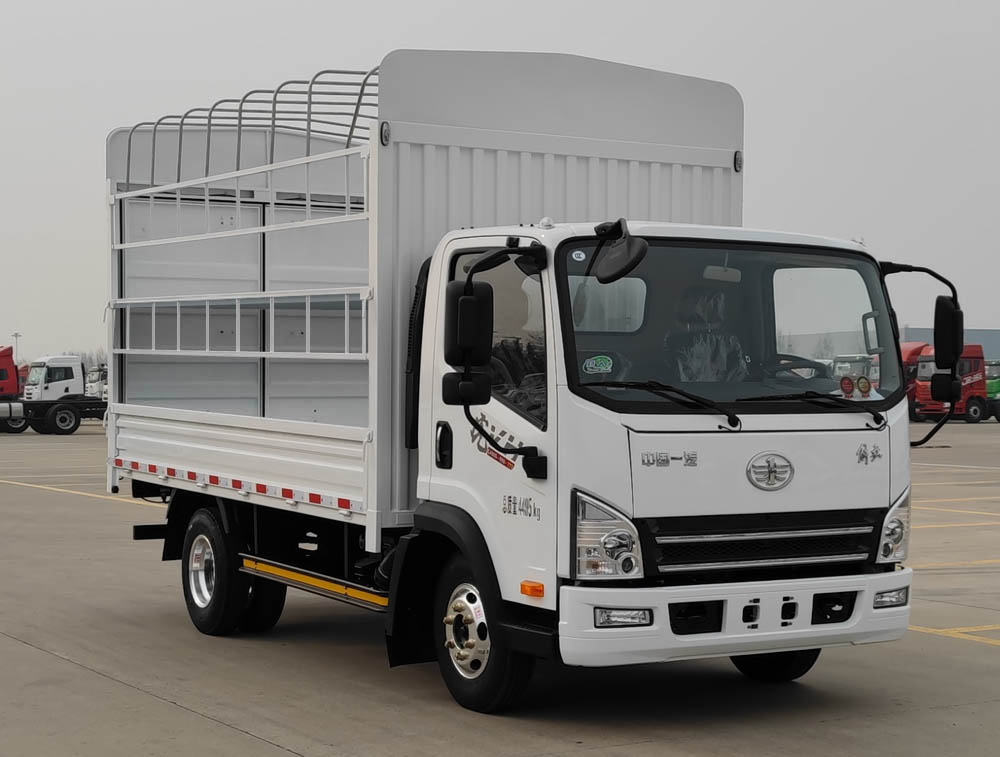 解放牌CA5048CCYP40K41L2E6A84倉柵式運輸車公告圖片