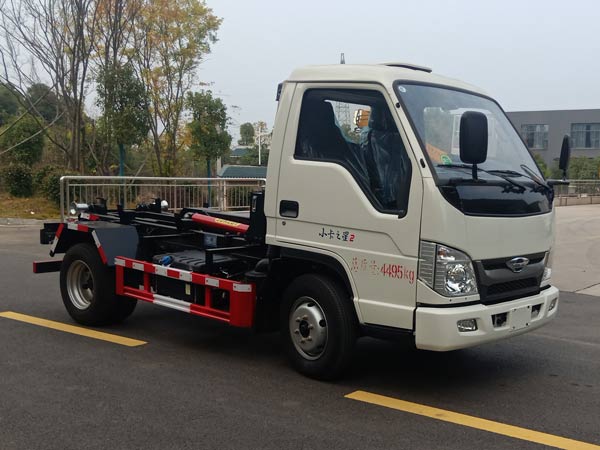 程力威牌CLW5040ZXXBDP車廂可卸式垃圾車公告圖片