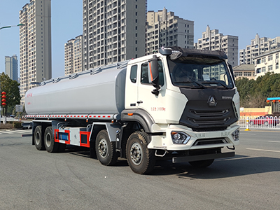 新东日牌YZR5317TGYZ6A供液车公告图片