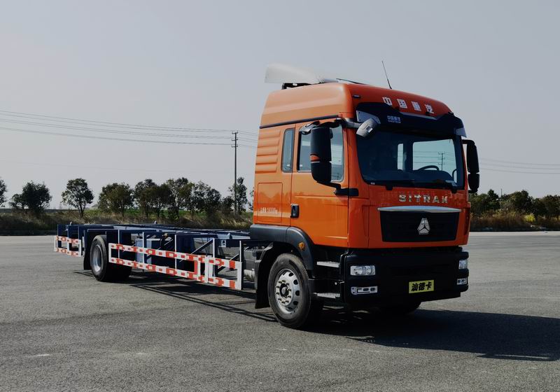 汕德卡牌ZZ5186ZKXN711GF1車廂可卸式汽車公告圖片