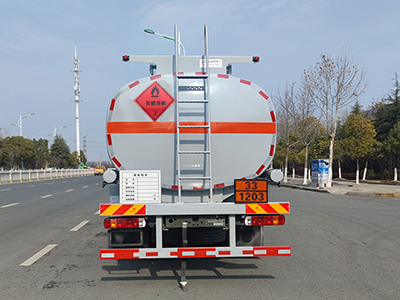 新東日牌YZR5327GYYZ6運(yùn)油車公告圖片