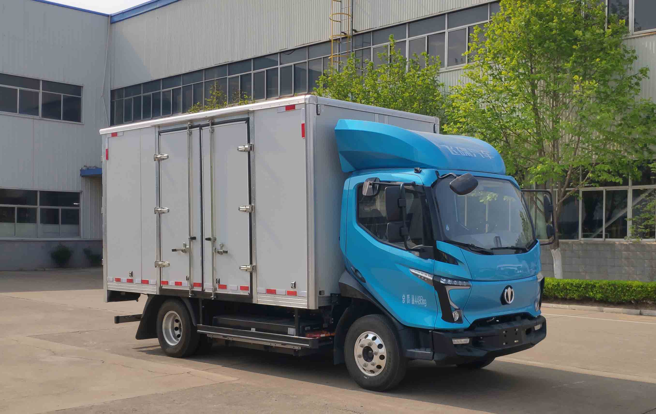 飛碟牌FD5042XXYW68BEV-1純電動廂式運輸車公告圖片