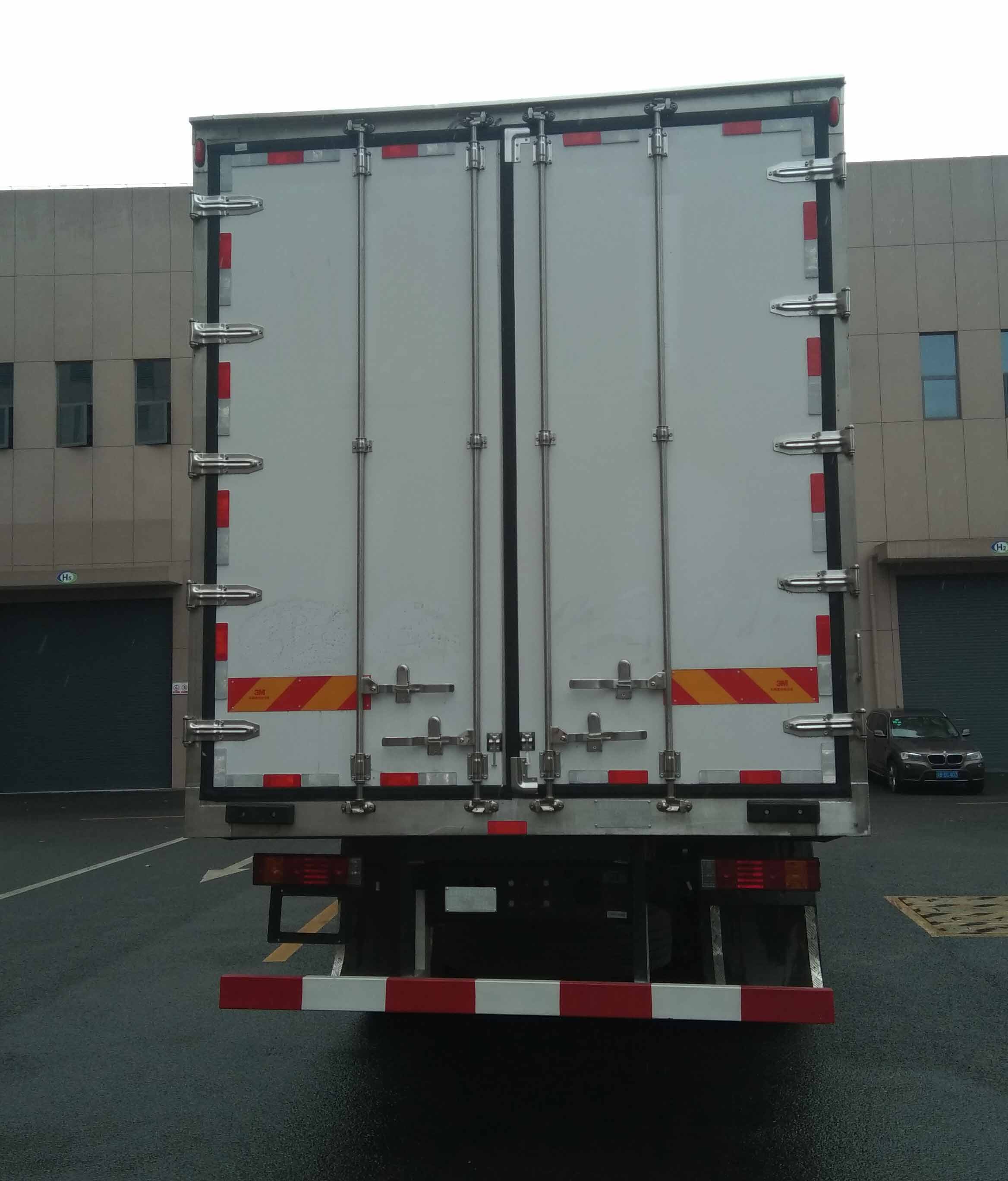 陜汽牌SX5329XLCXD6F1-S冷藏車公告圖片