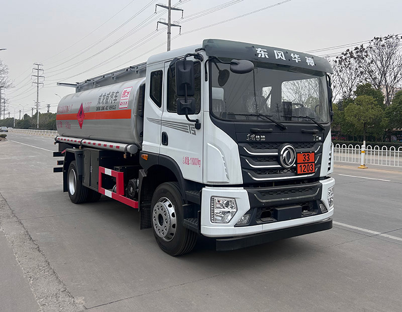 楚飛牌CLQ5185GYY6E運油車公告圖片