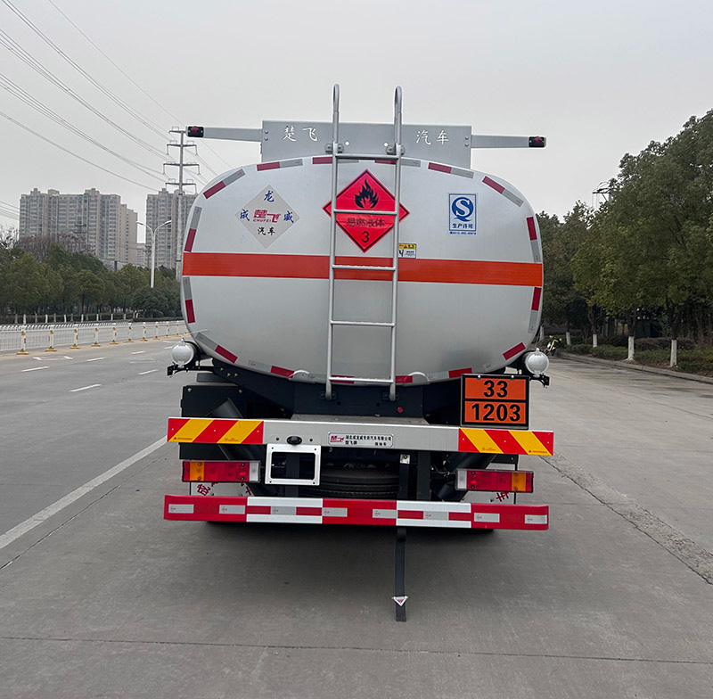 楚飛牌CLQ5185GYY6E運油車公告圖片