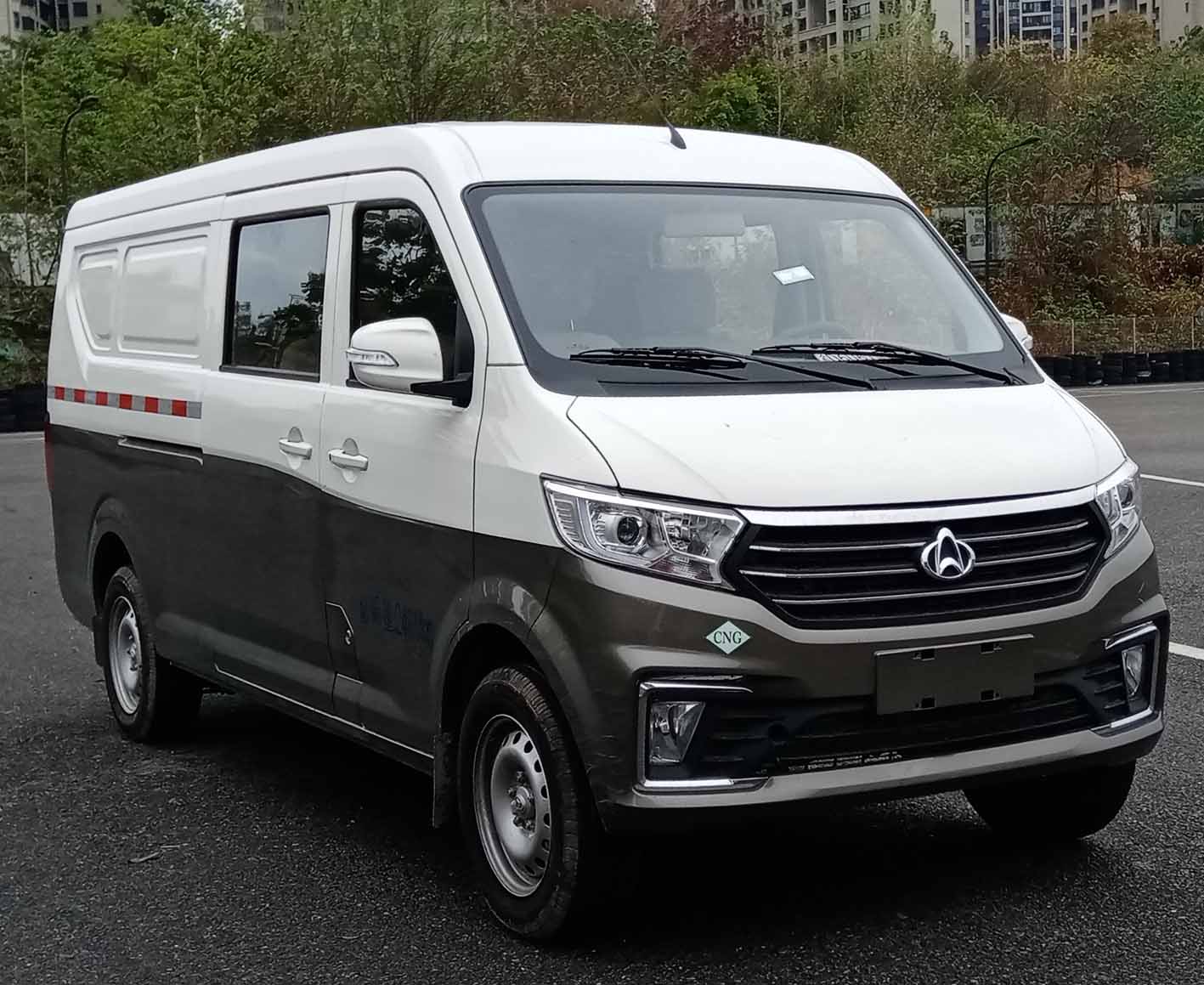 長安牌SC5021XXYPQ6B3NG廂式運輸車公告圖片