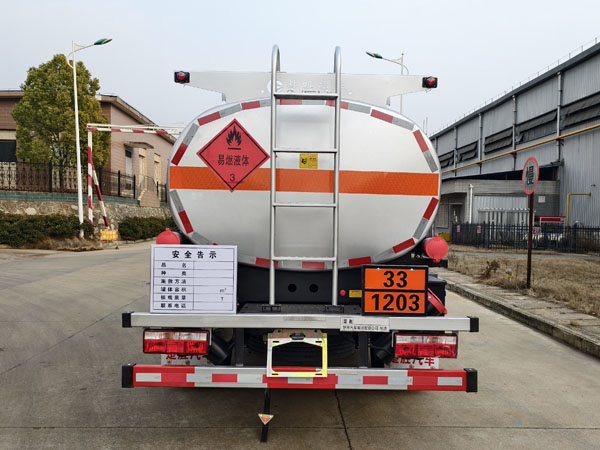 楚勝牌CSC5095GJY6加油車公告圖片