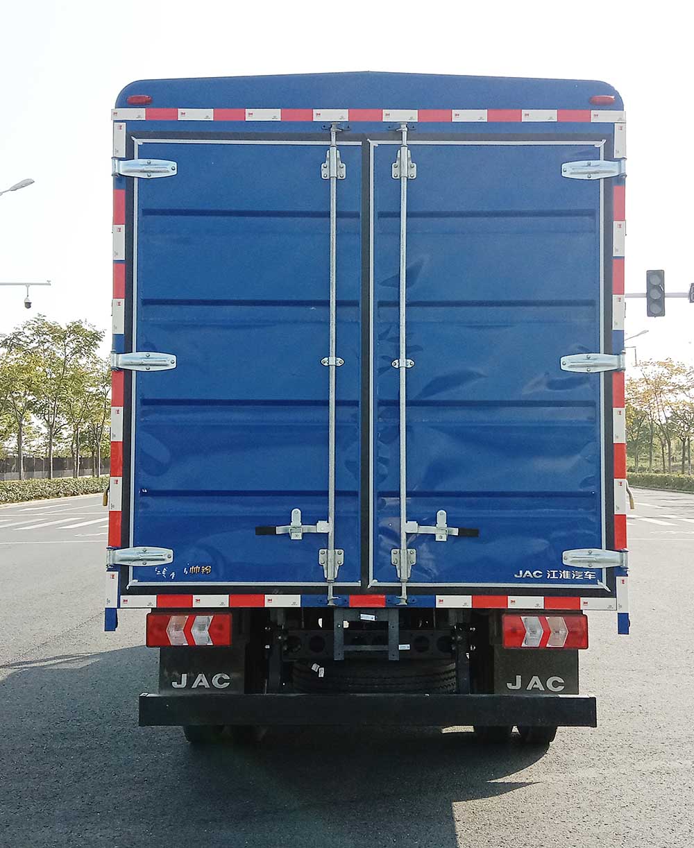 江淮牌HFC5048CCYP71K2C7S倉(cāng)柵式運(yùn)輸車公告圖片