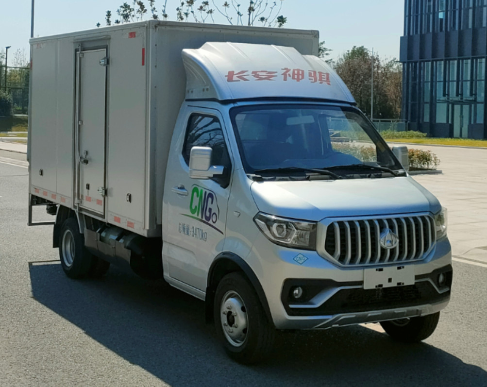 長(zhǎng)安牌SC5031XXYDCAA6CNG廂式運(yùn)輸車公告圖片