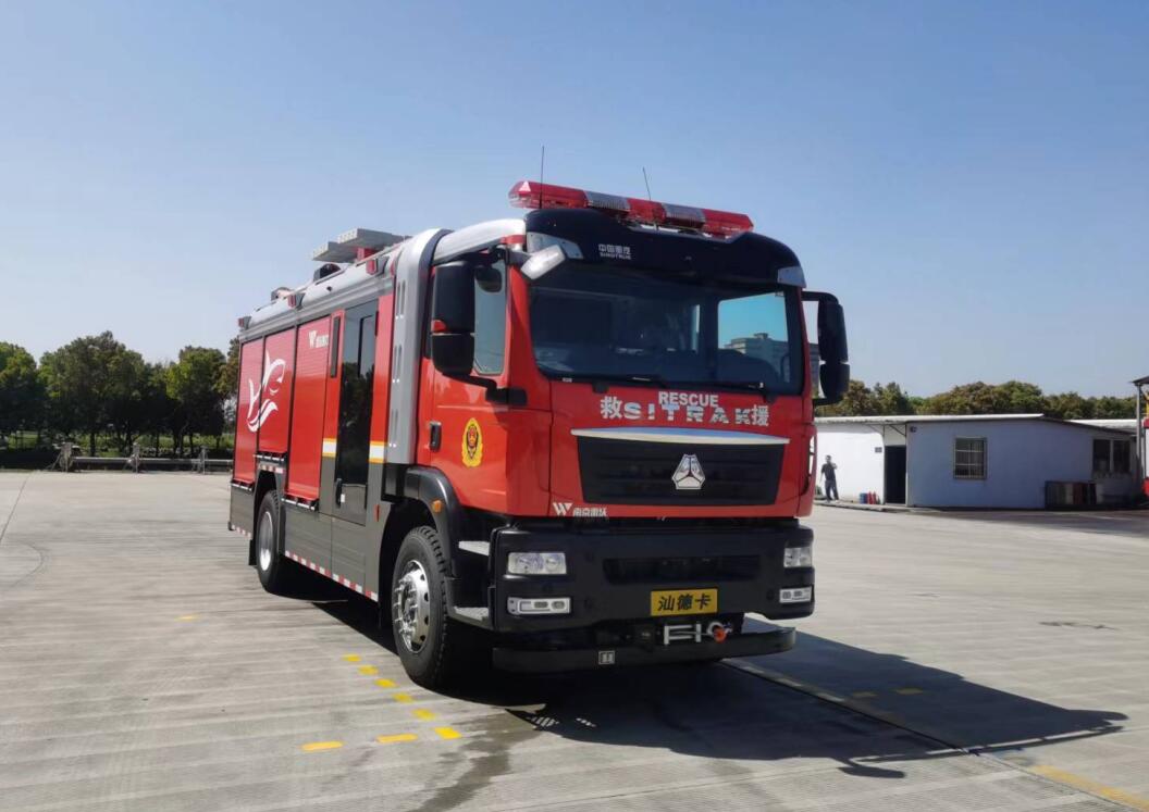 雷沃協(xié)力牌LWX5170GXFAP45壓縮空氣泡沫消防車公告圖片