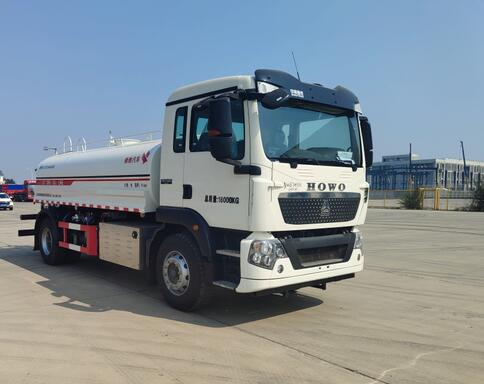 極馳牌JCP5180GSSEV純電動(dòng)灑水車(chē)公告圖片