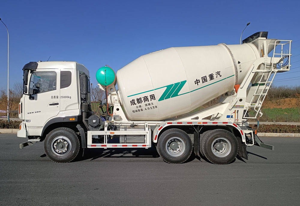 豪沃牌ZZ5254GJBK3647F11混凝土攪拌運(yùn)輸車公告圖片