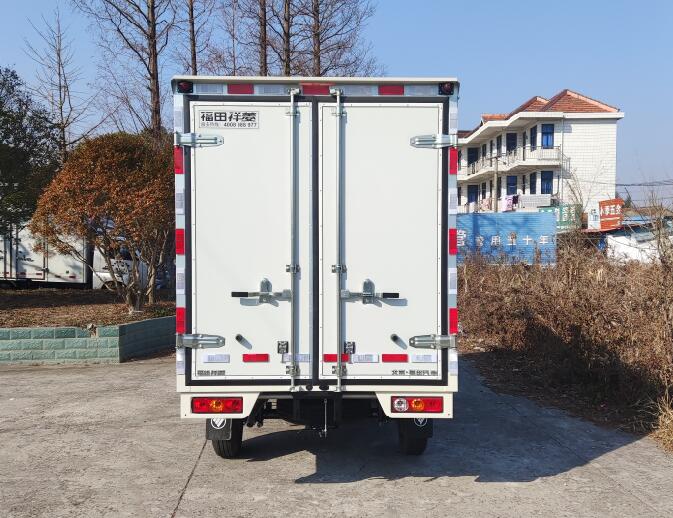 福田牌BJ5031XXY4AV4-11廂式運(yùn)輸車公告圖片