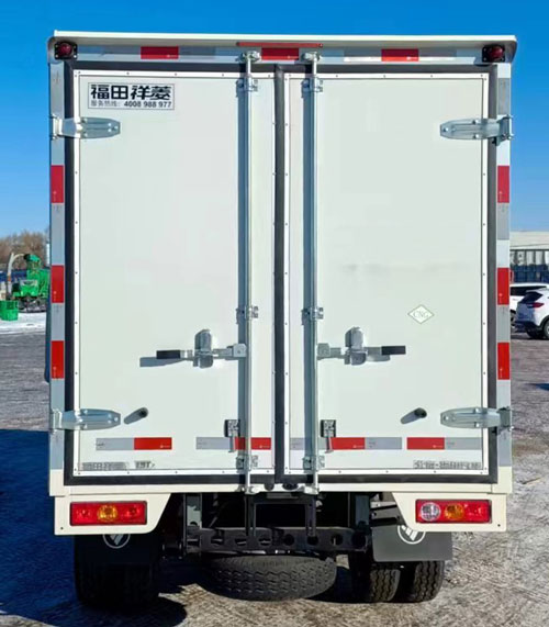 福田牌BJ5032XXY4JC6-21廂式運輸車公告圖片
