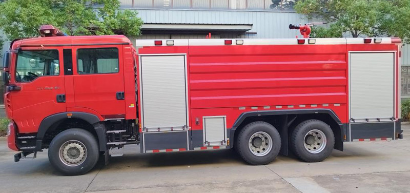 新東日牌YZR5280GXFPM120/T6泡沫消防車(chē)公告圖片