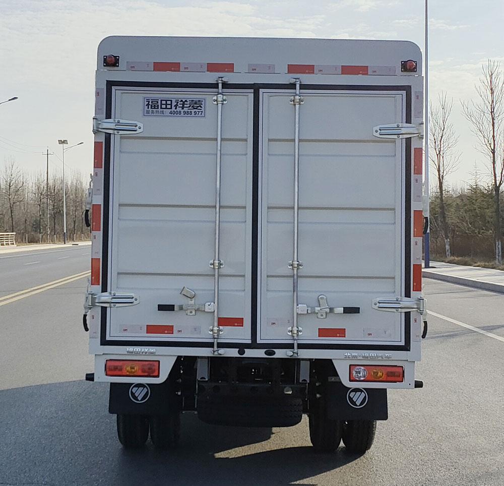 福田牌BJ5032CCY3AV5-13倉(cāng)柵式運(yùn)輸車公告圖片