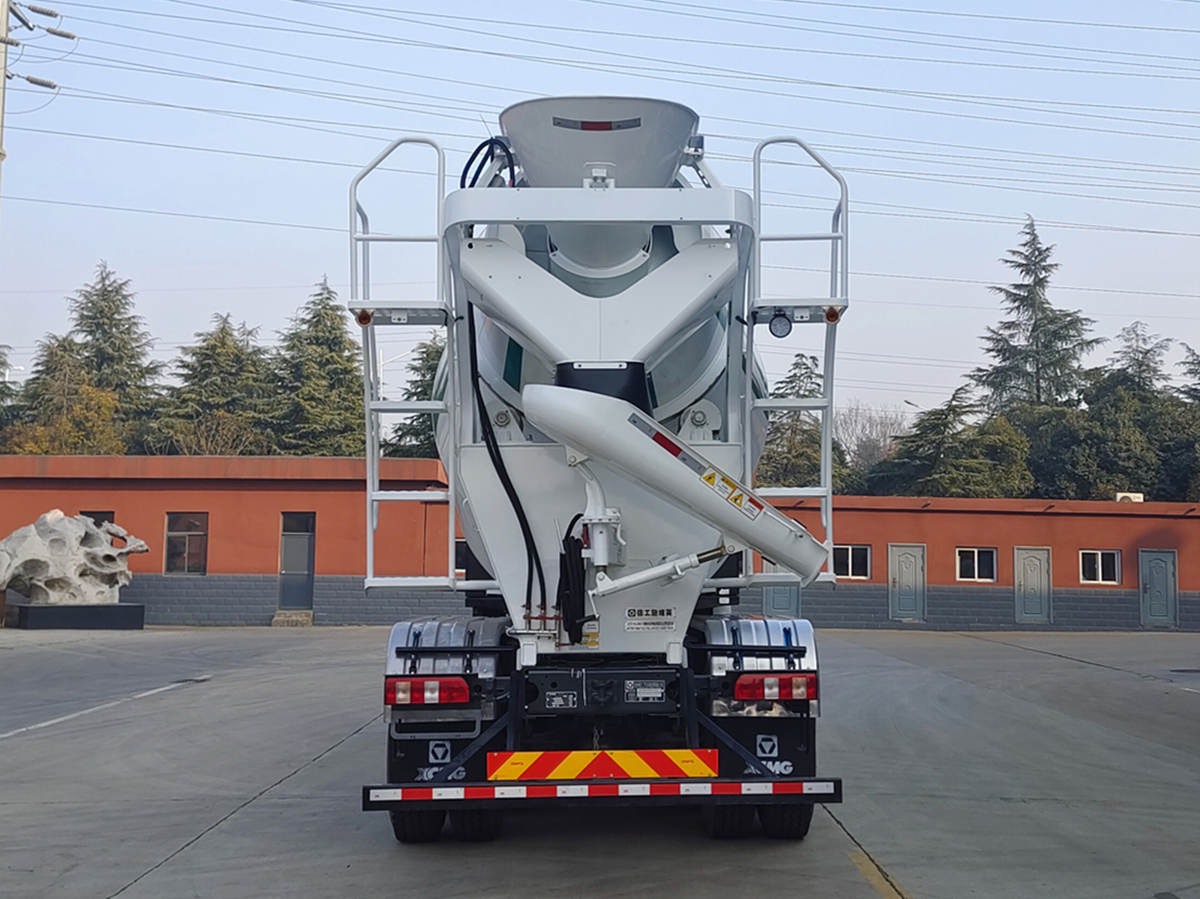 徐工牌XZS5316GJBNDEV1換電式純電動混凝土攪拌運(yùn)輸車公告圖片