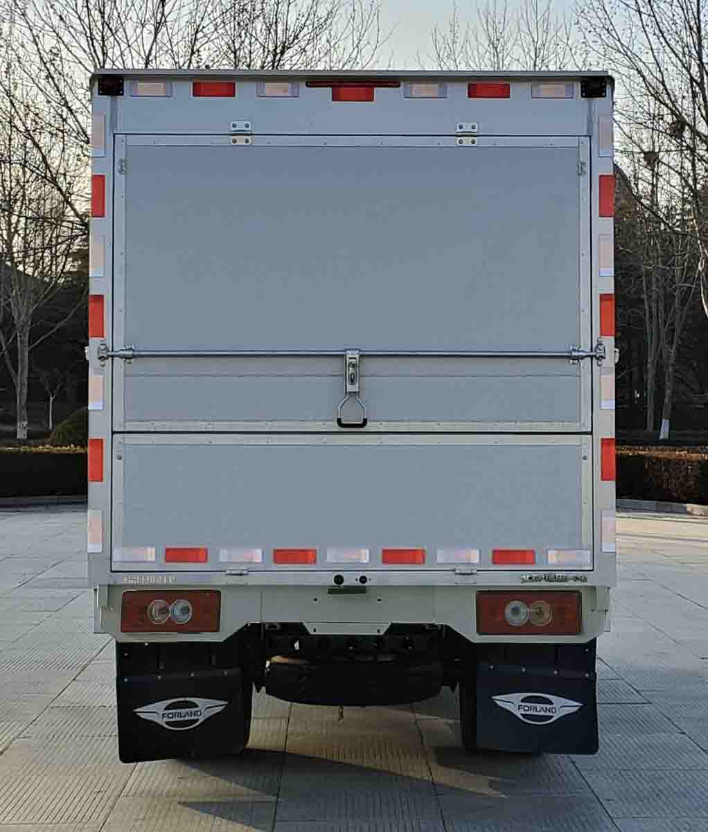福田牌BJ5035XYK4AV5-61翼開(kāi)啟廂式車公告圖片