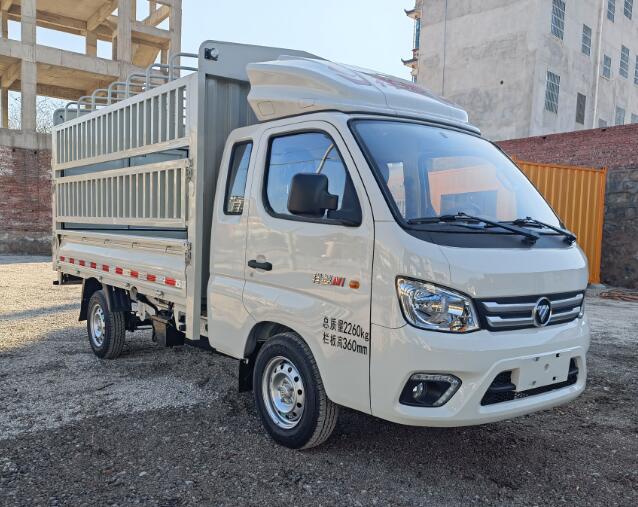 福田牌BJ5021CCY3PV3-12倉柵式運(yùn)輸車公告圖片