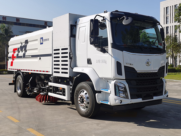 福龍馬牌FLM5181TXSDLFCEV燃料電池洗掃車公告圖片