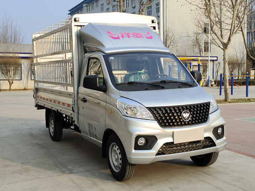 福田牌BJ5020CCY2JV5-63倉柵式運(yùn)輸車公告圖片