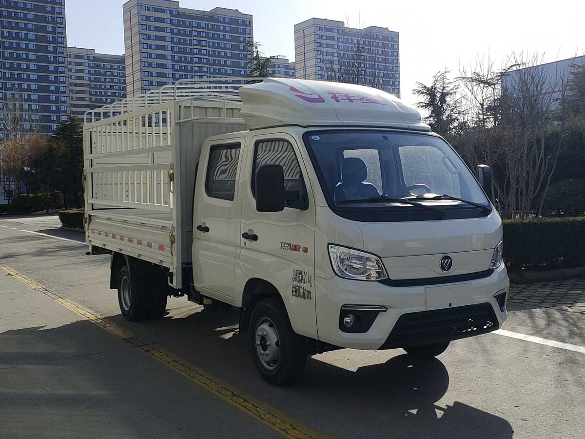 福田牌BJ5032CCY4AV6-13倉(cāng)柵式運(yùn)輸車公告圖片
