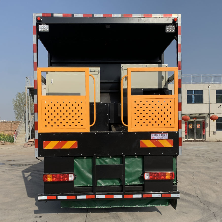 鴻天牛牌HTN5317TFCA1纖維同步封層車公告圖片
