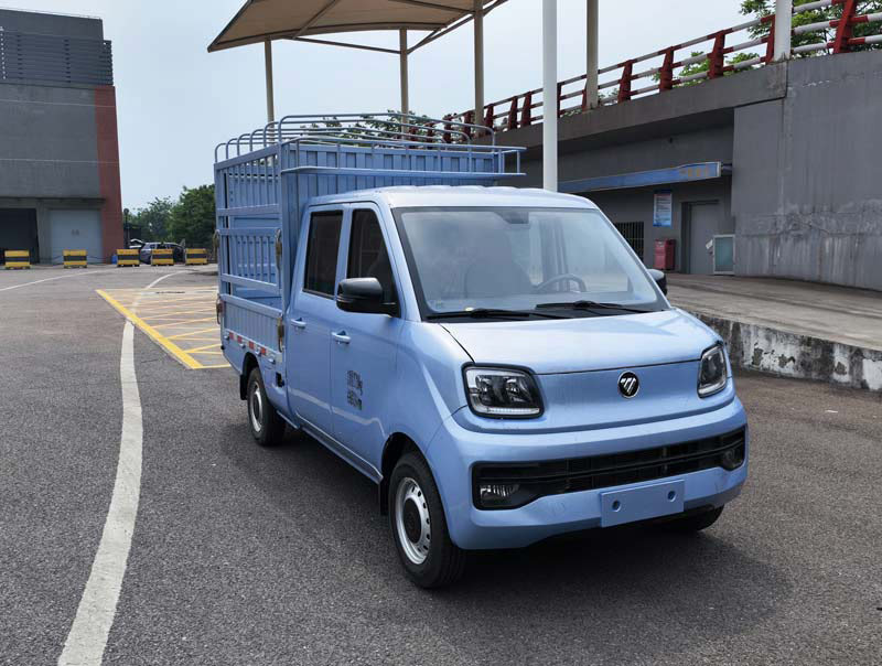 福田牌BJ5030CCY4AV5-72倉(cāng)柵式運(yùn)輸車公告圖片