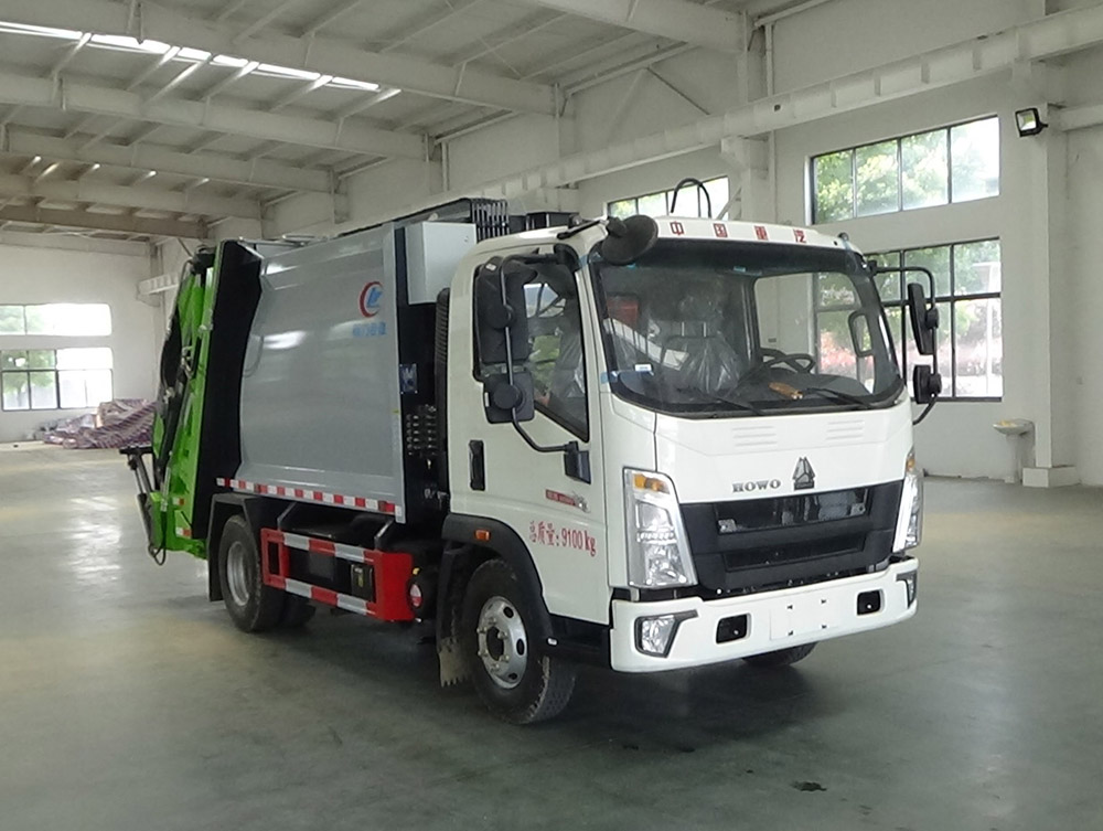 程力威牌CLW5091ZYSBHE壓縮式垃圾車公告圖片