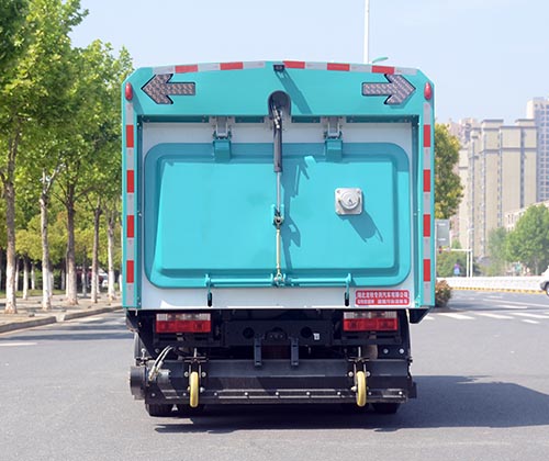 龍牧雙星牌LMX5070TWQEQ6道路污染清除車公告圖片