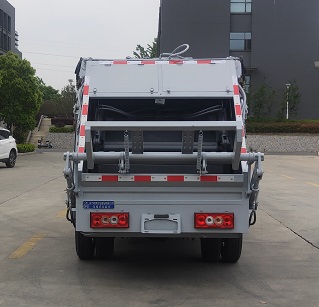 程力威牌CLW5040ZYS6ZS壓縮式垃圾車公告圖片