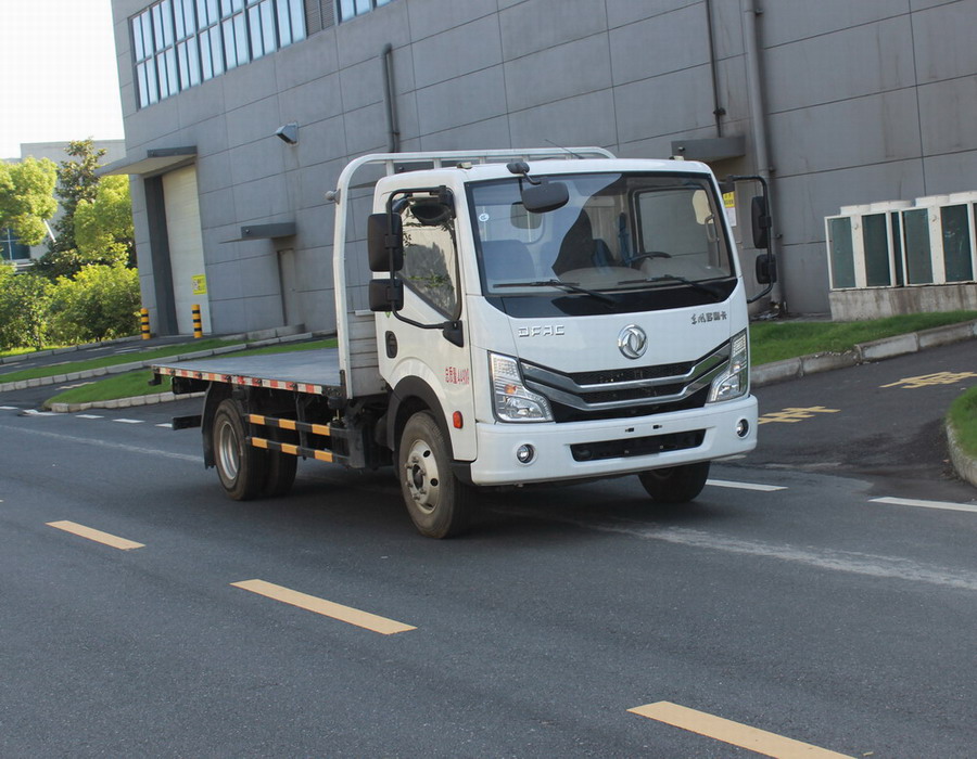 東風(fēng)牌EQ5040TPB5EDFAC平板運(yùn)輸車公告圖片